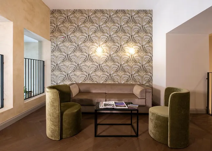 Porta Altinia Suites