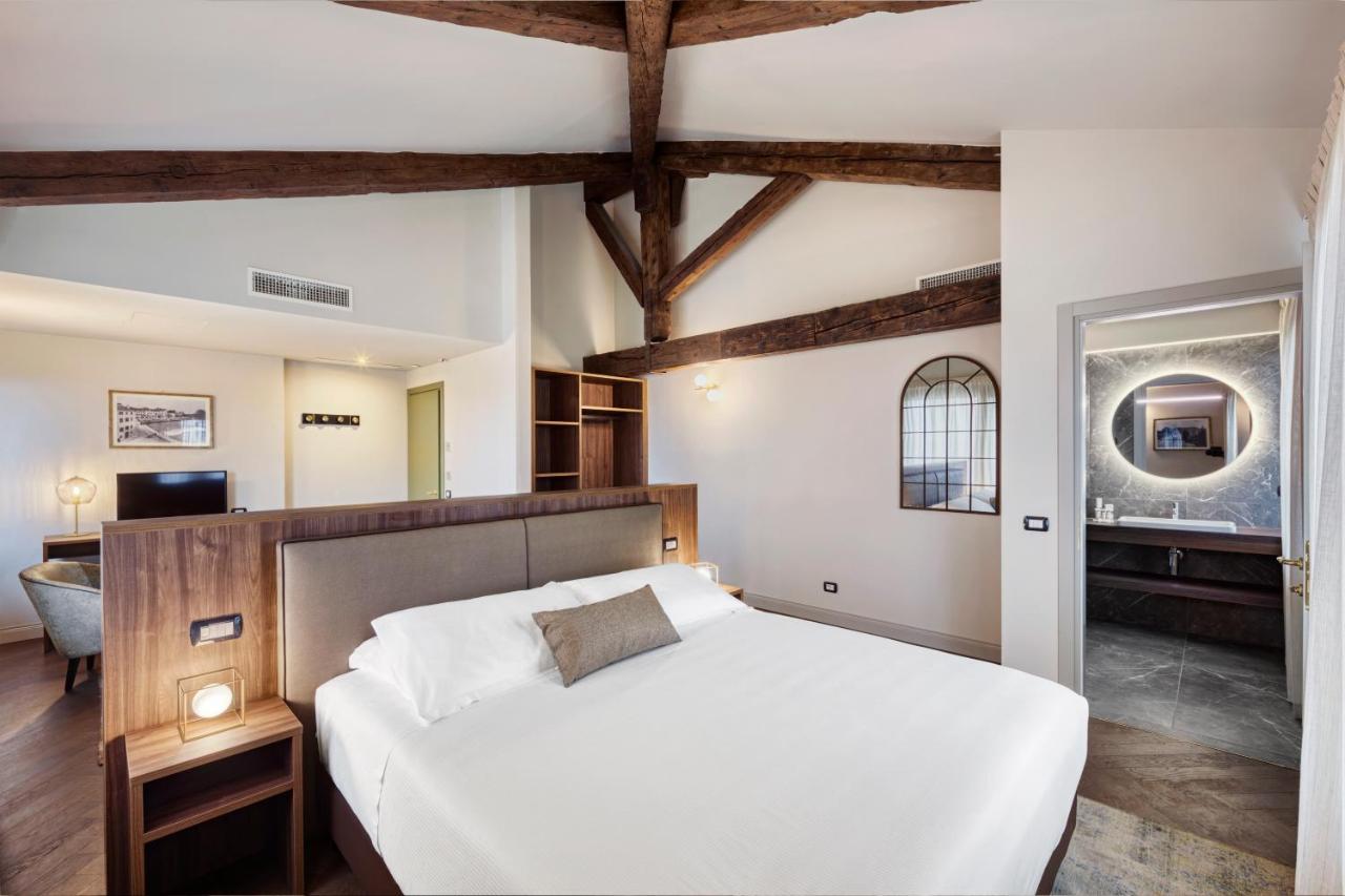 Porta Altinia 4*