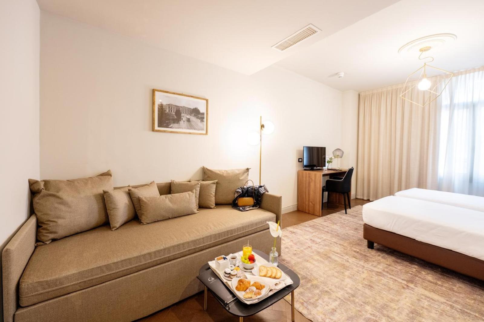 Hotel Porta Altinia 4*